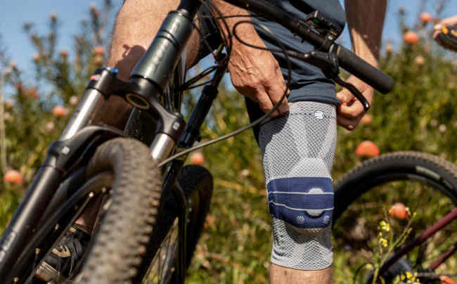 GenuTrain Kniebandage beim Velofahren